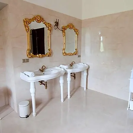 Zamek 4* Jesenik nad Odrou