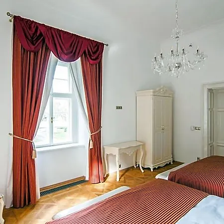Zamek 4*