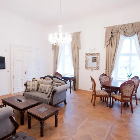 Zamek 4*
